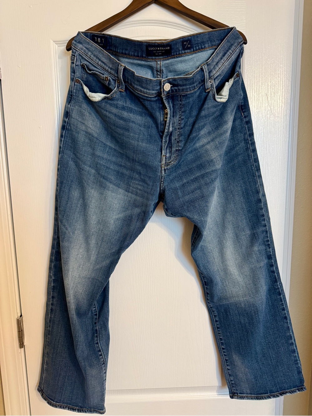 Lucky Brand Men’s Medium Blue Relaxed Jeans